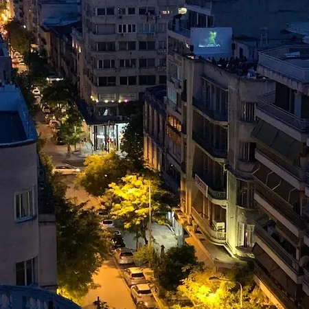 Stylish Seaview Rooftop 게스트하우스 *